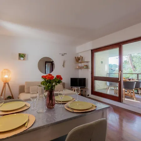 Lägenhet Pyrenees By Interhome *